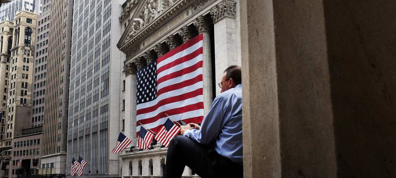 Semana positiva para el dólar, impulsado por datos económicos sólidos.